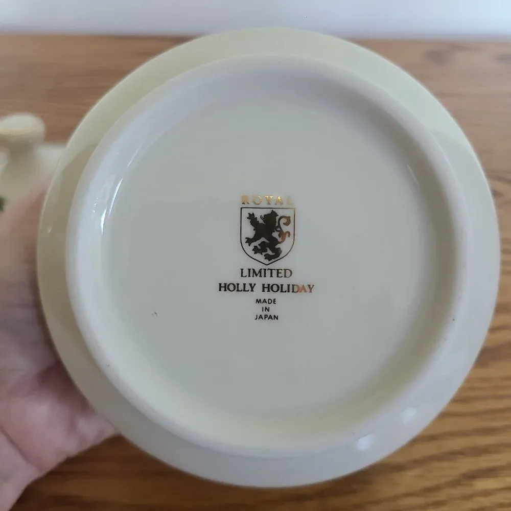 Vintage Royal Limited Holly Holiday China Christmas Sugar Bowl With Lid